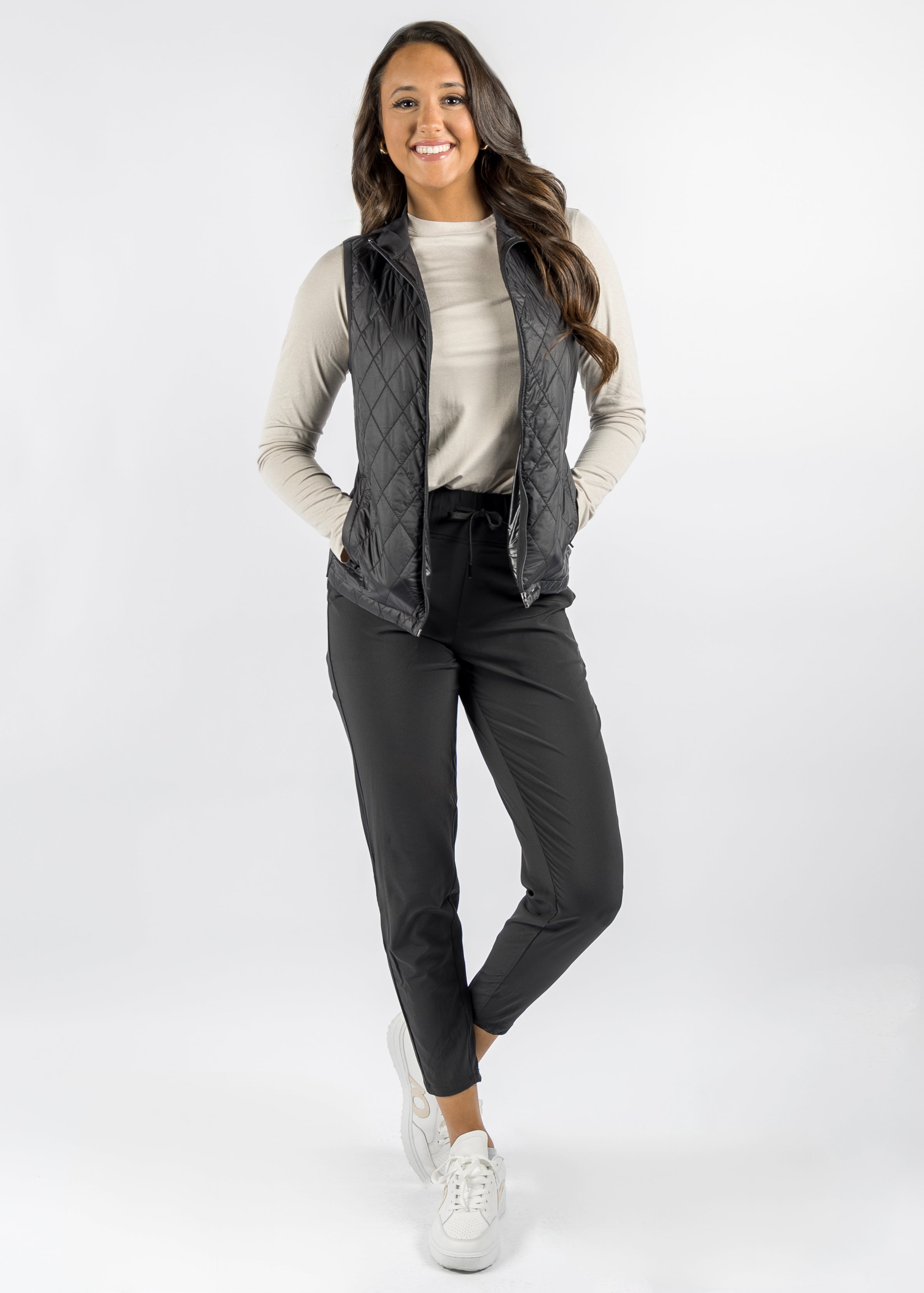 Arya Vest - Black/HTR Black