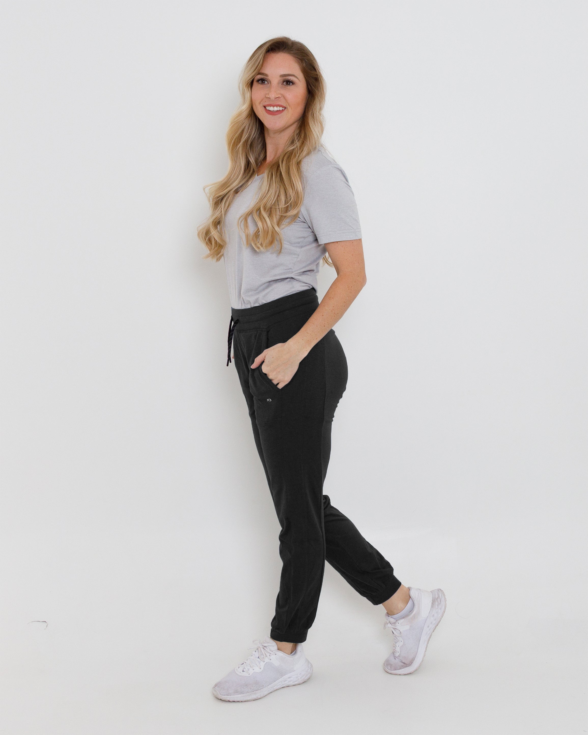 Women's Performance Jogger - Black Heather