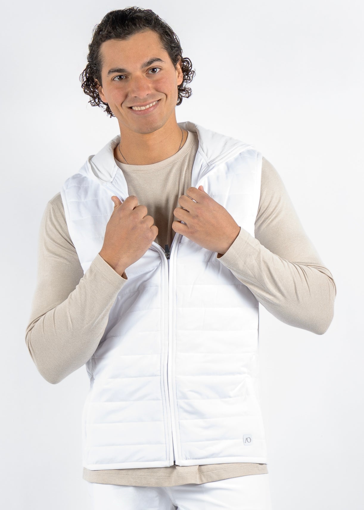 Corlys Hooded Vest - White – AndersonOrd Performance Apparel