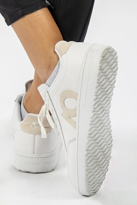 Ladies AO COAST1 - White/Creme – AndersonOrd Performance Apparel