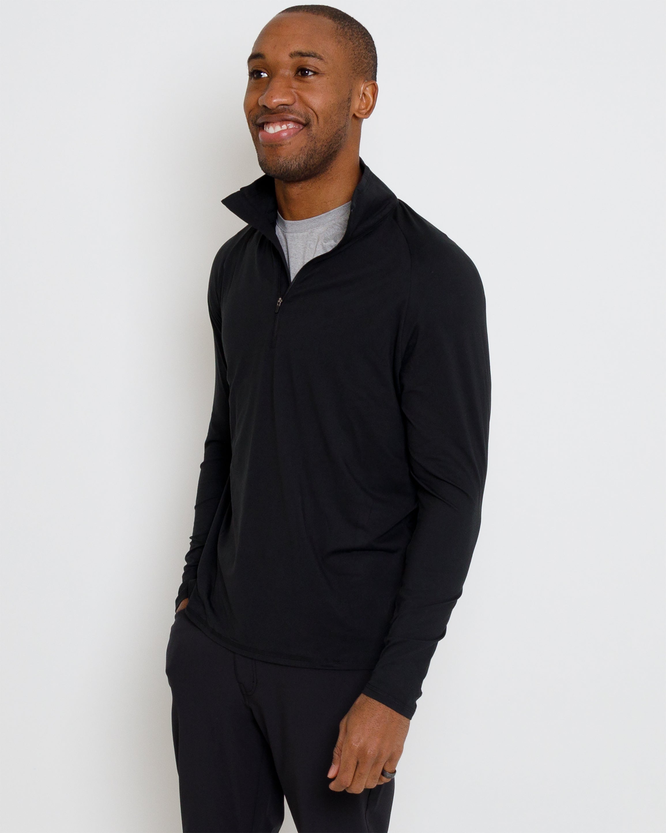 Aegon Pullover - Black