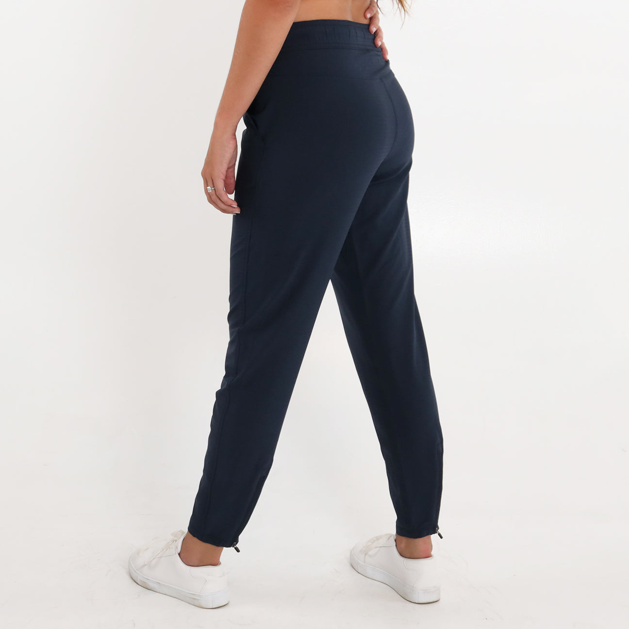 LADIES SOLUTION JOGGER - NAVY HEATHER – AndersonOrd Performance
